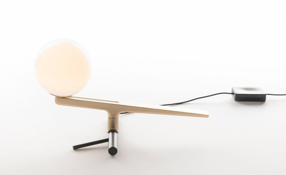yanzi table lamp